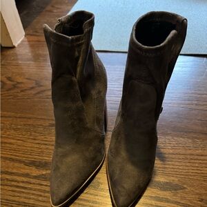 Taupe suede Stev Madden booties size 6.5